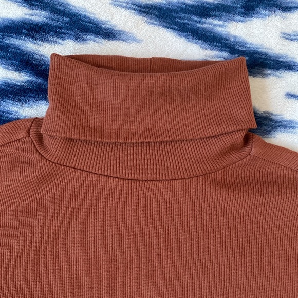 Nordstrom BP Turtleneck Ribbed Top - Picture 4 of 5